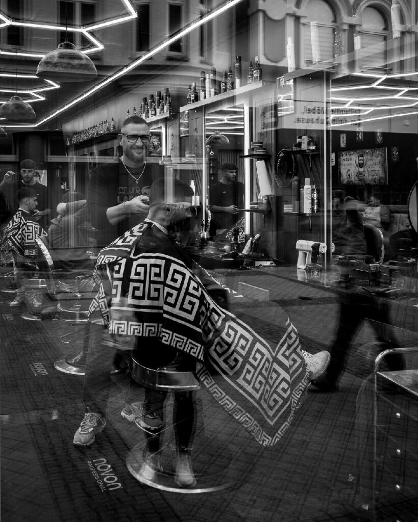 Spiegelungen in der Streetfotografie